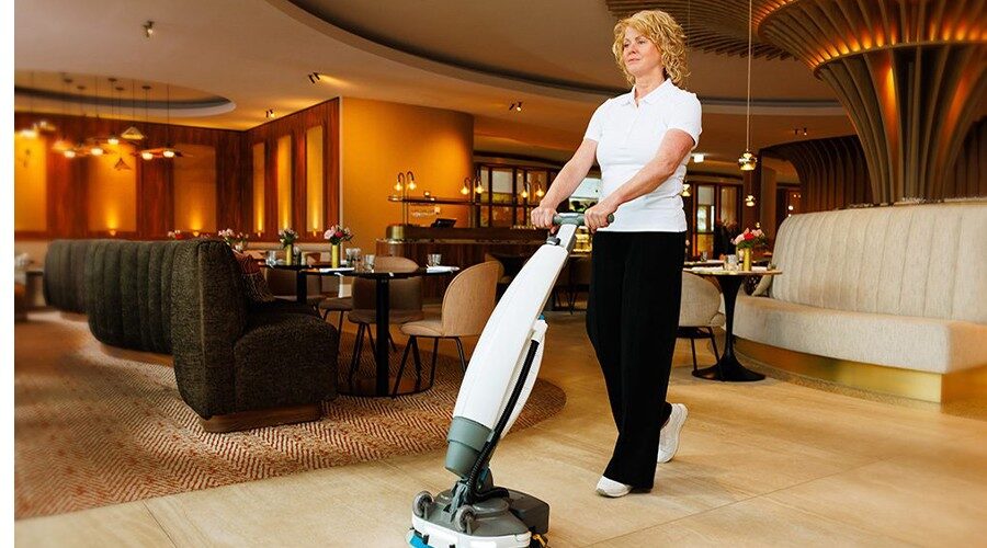 Mop100